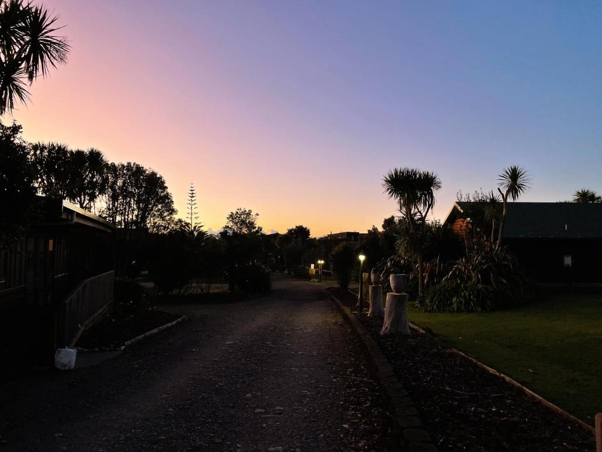 Shining Star Beachfront Accommodation Hokitika Exteriör bild